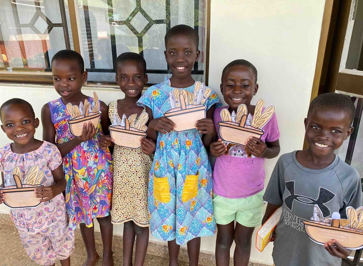 Crafts with the children